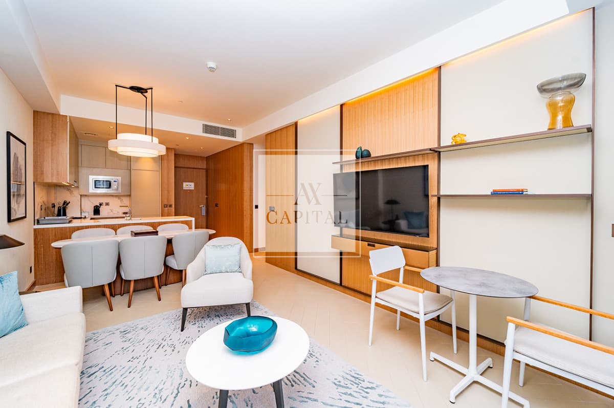 Luxurious 2 BR | Opera View | Vacant - 1