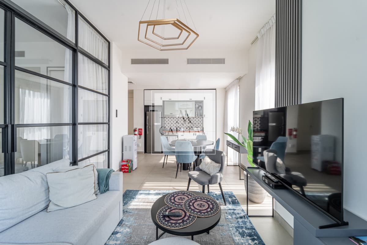 Fully Furnished | Corner | Suset and Mall View - 2