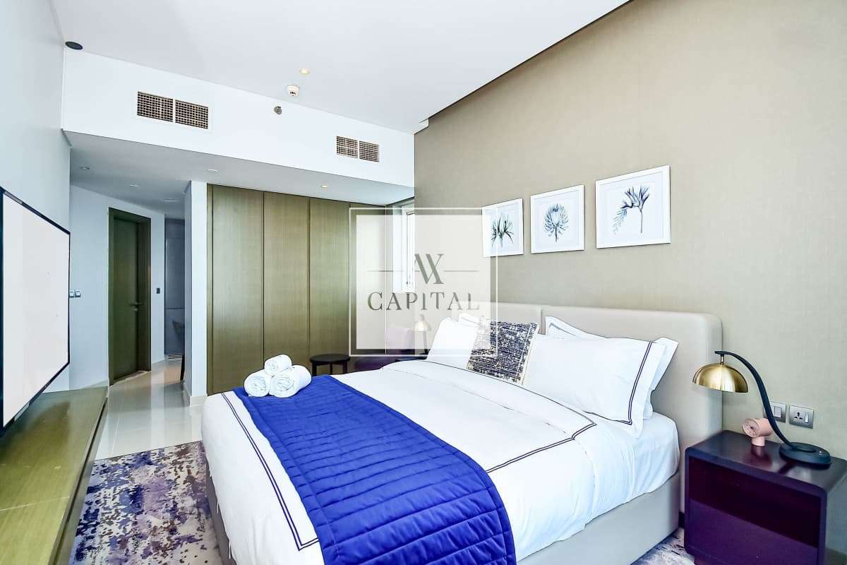 Vacant | Mid Floor | Fully furnished - 1