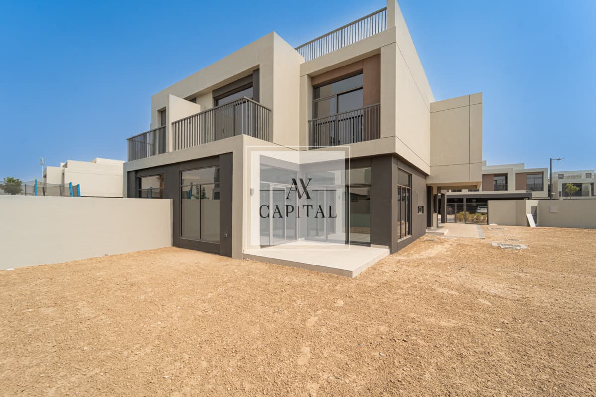 1 of 1 | Largest Plot | Corner Unit | Landscaped