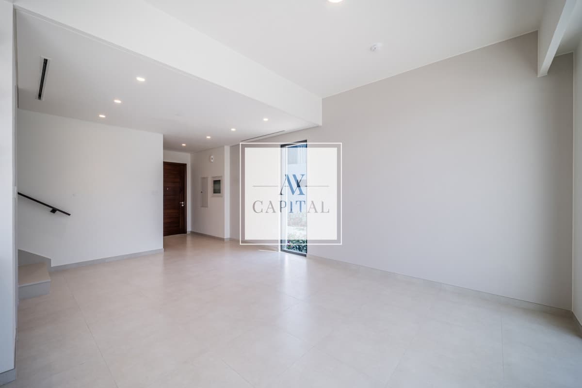 Luxury Villa | 3BR + Maid | Prime Location - 3