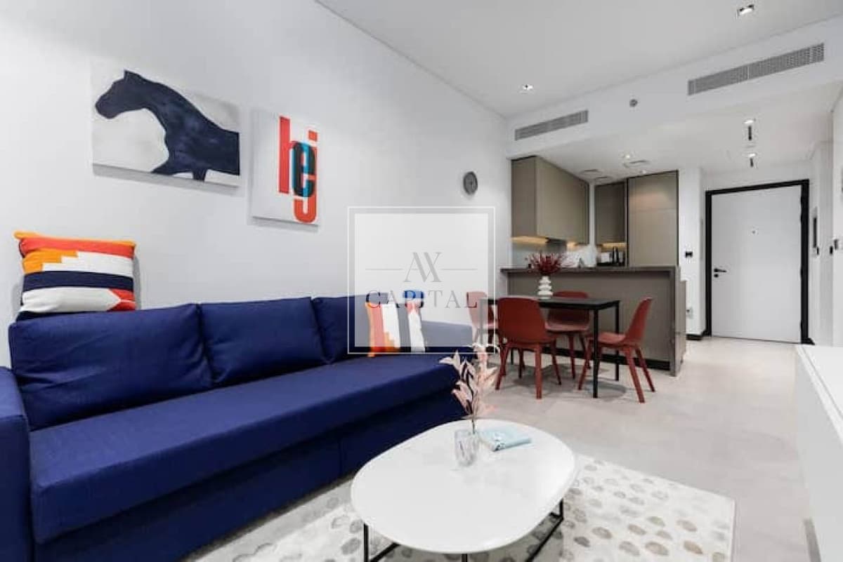 Fully Furnished | Burj and Canal View | Vacant - 2