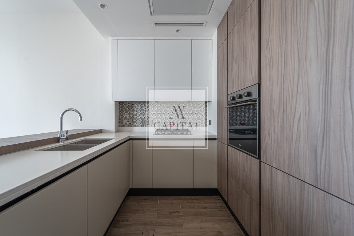 Exclusive | Unfurnished | High Floor - 2