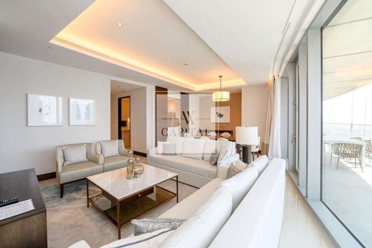 3 Parkings | Burj View | All bills included - 3