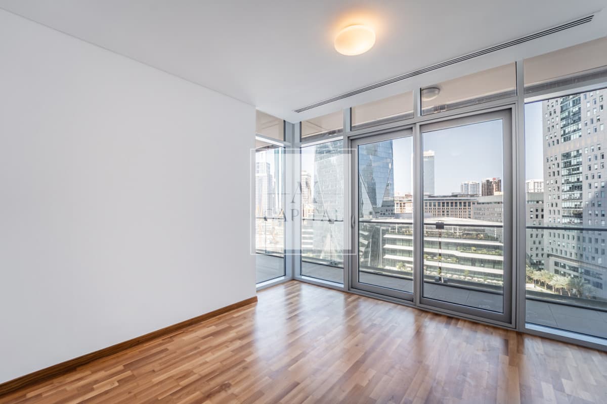 High Floor 3BR | DIFC Skyline View | Vacant - 2