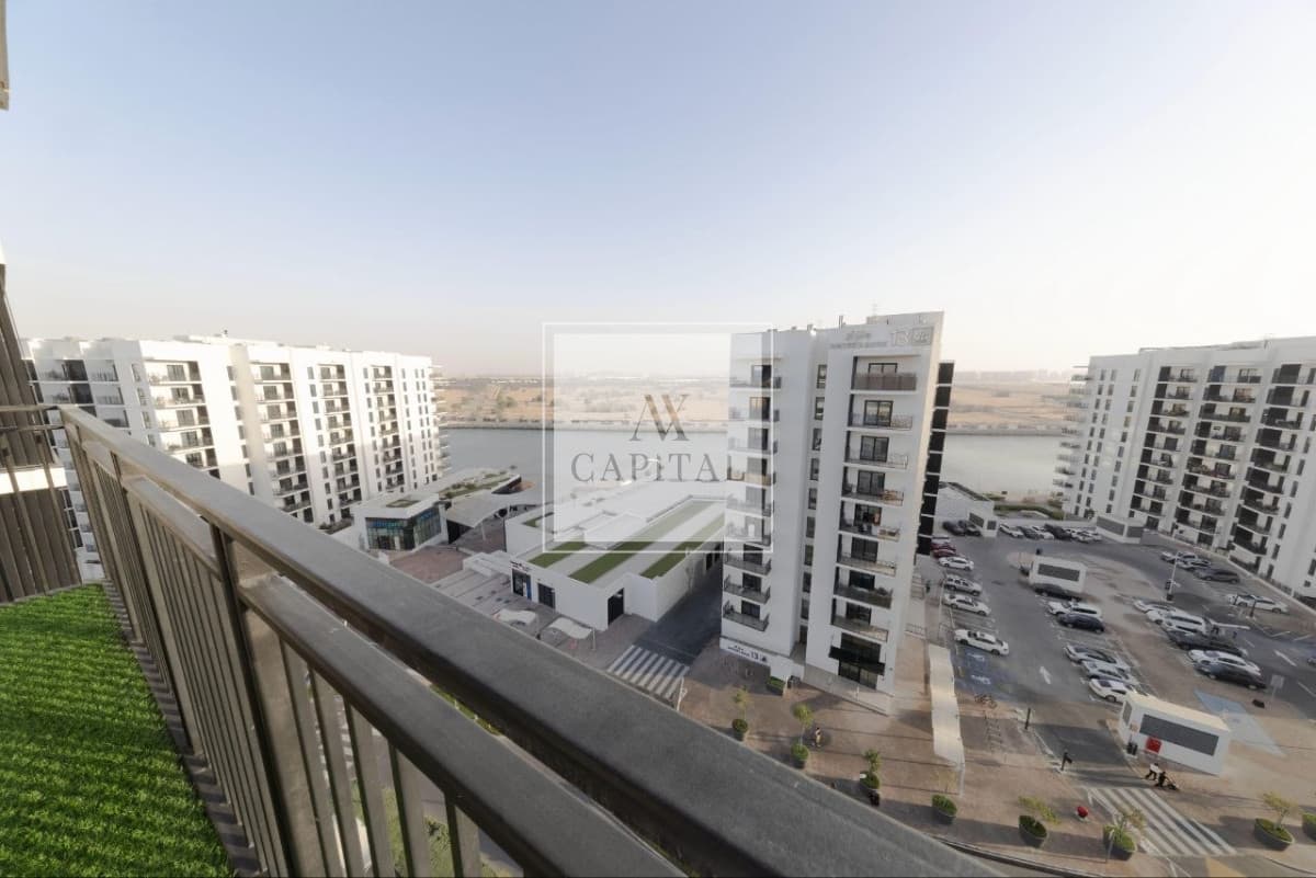Canal View | Fully Furnished | High Floor| Balcony