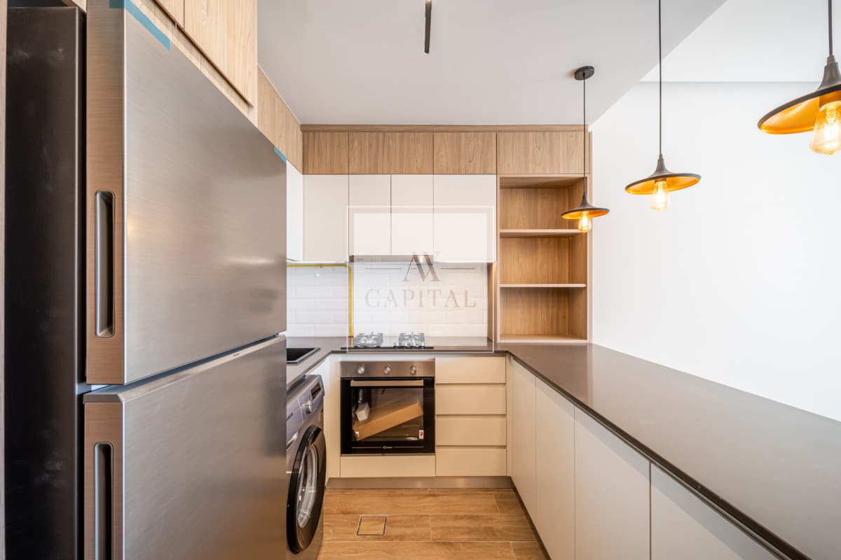 Large 1 bed | Park View | Pool View - 3