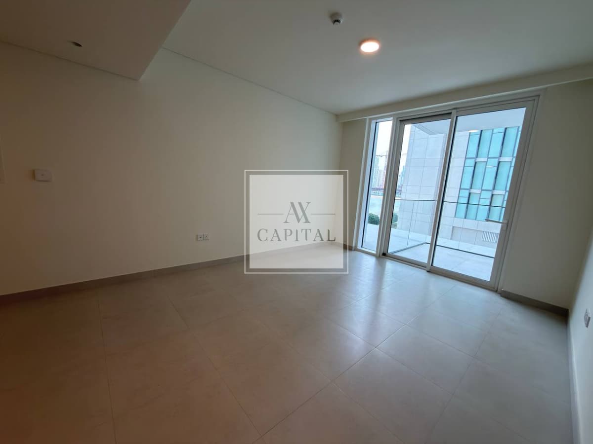 Brand New 1BR | Beachfront | Harbour View | Beach - 3