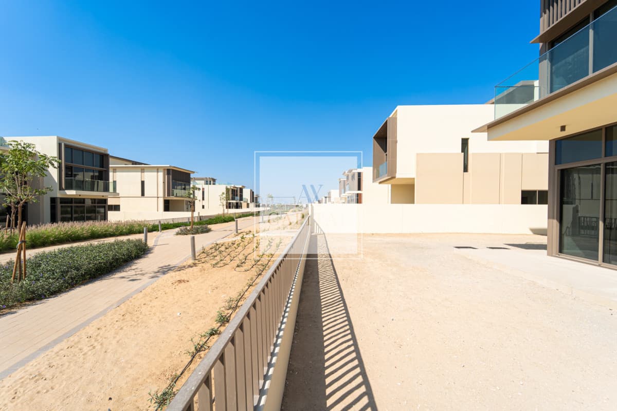 Brand New | Terrace | Ready to Move in - 3