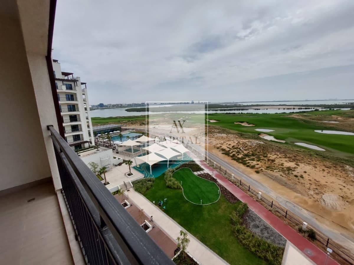 Full Golf View | Fully Furnished | 2BR+ Maid Room - 2