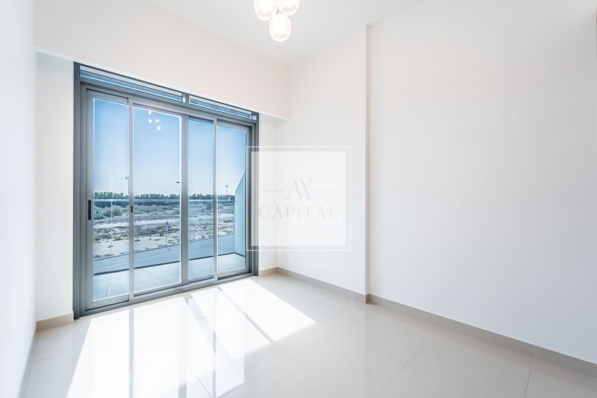 Multiple Cheques | Unique Deal | Luxurious unit - 3