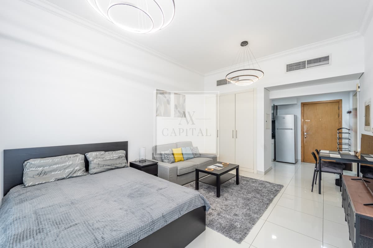 Exclusive | Middle Floor | Furnished | Canal View - 2