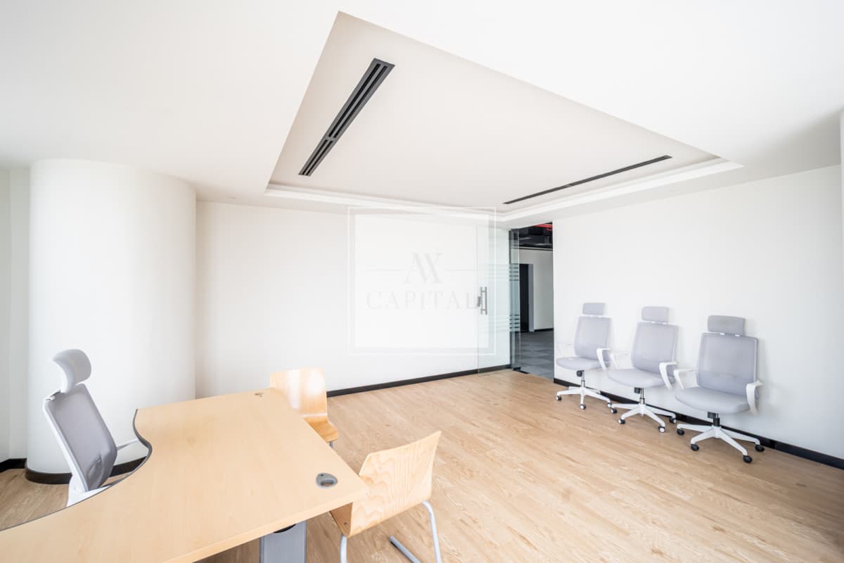 Premium Office | Large Layout | Metro | High Floor - 1