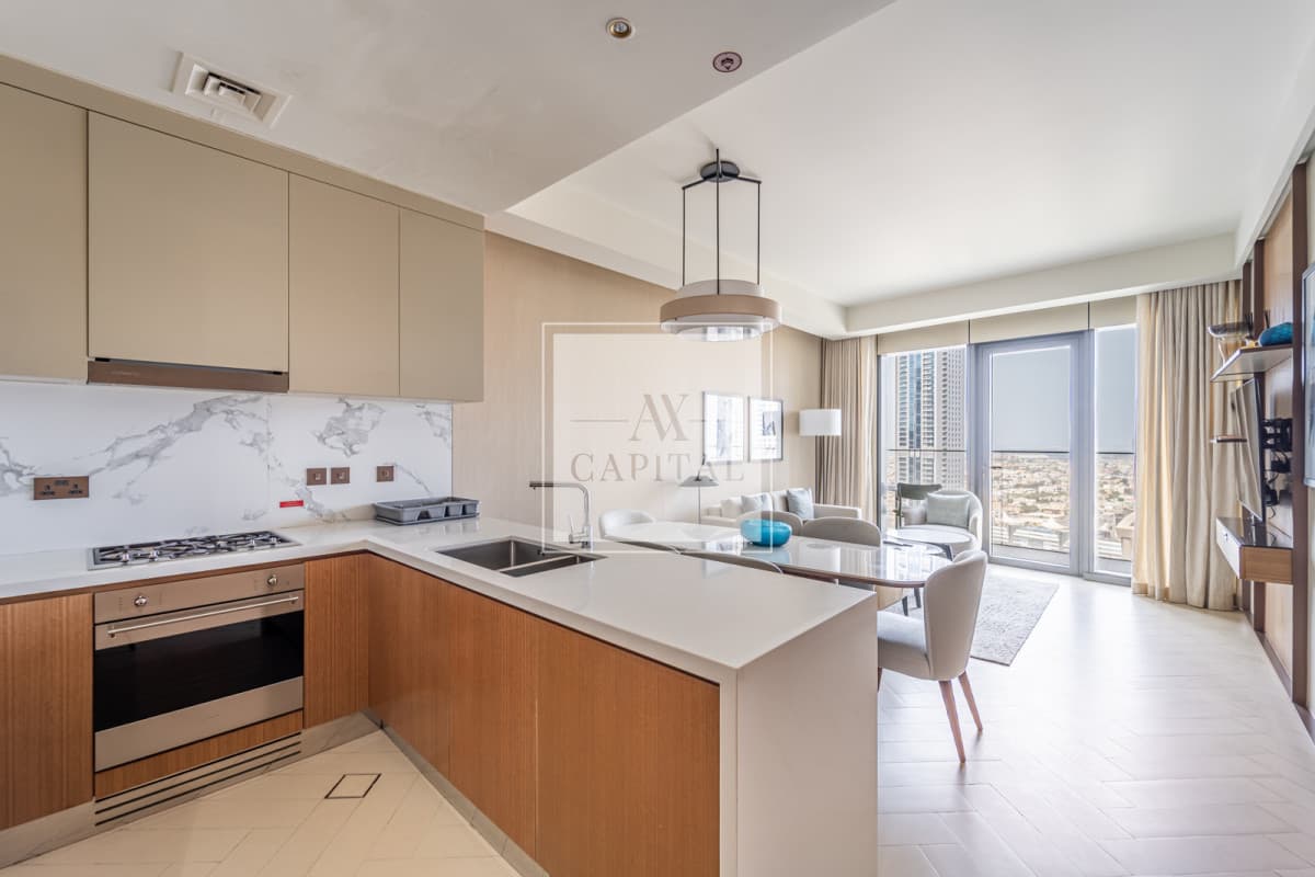 Sea view | Mid floor | Negotiable | Ready to move - 2