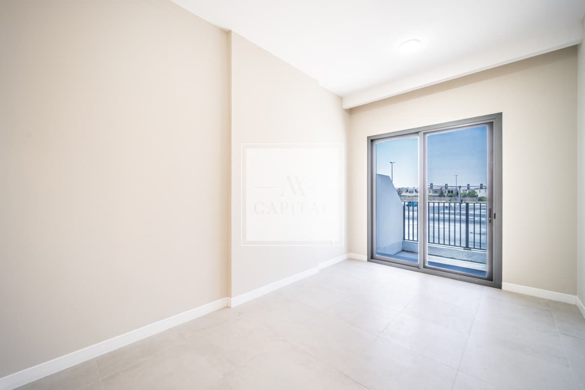 Brand new | Chiller free | Duplex | Vacant