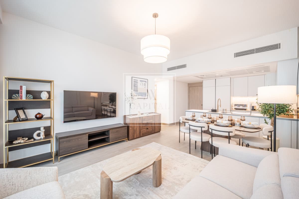 Ready to Move-in | 2BR + Maids Room | Prime Area - 3