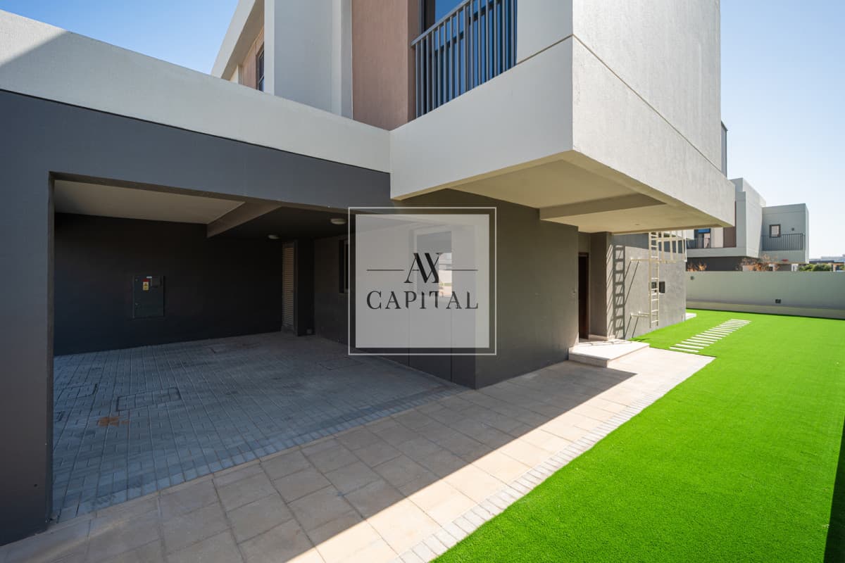 Semi Detached Villa | Single Row | Vacant - 3
