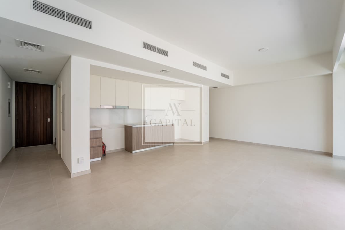 Single Row | Near to Pool | Middle kitchen - 1