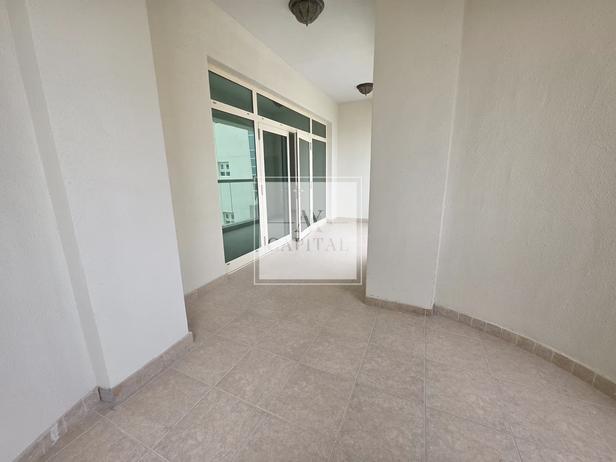 Unfurnished | 2 Bed plus maids | Partial Sea View - 2