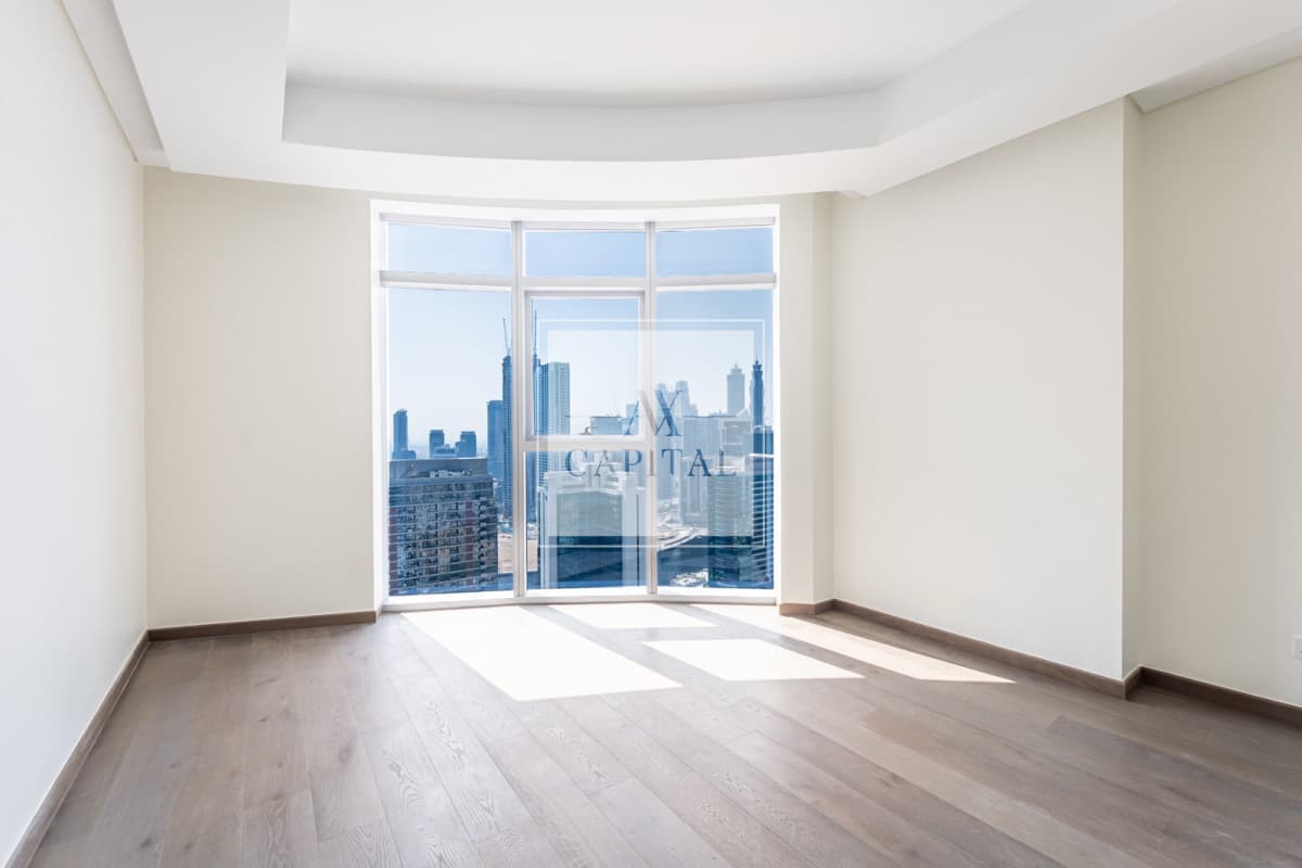 High Floor | Brand New | Canal View Downtown - 3