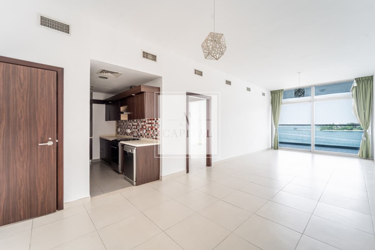 Prime Location | Amazing 1 BR | Full Sea View - 3