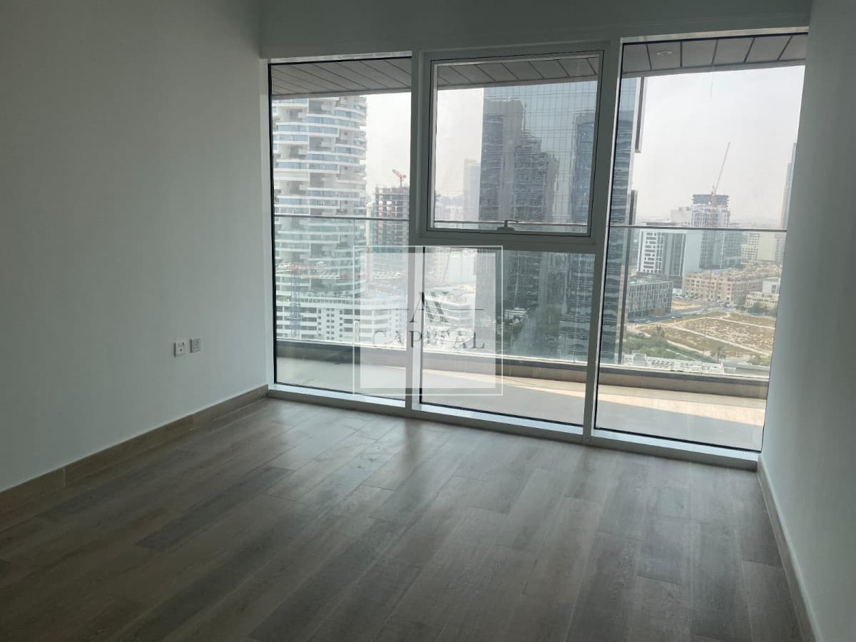 SPACIOUS | VERY BRIGHT | CORNER UNIT | OPEN VIEW - 2
