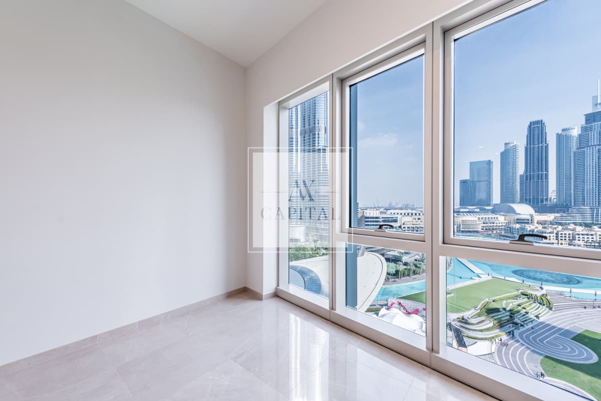 Burj and Fountain View | Brand New | Maids Room - 3