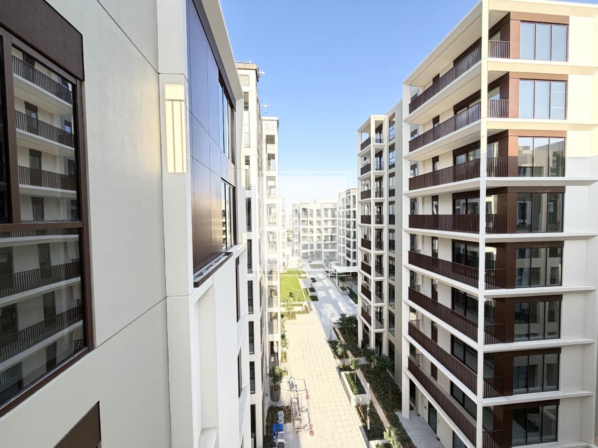 Buy | Brand New | Beach Access | High Floor | Pool