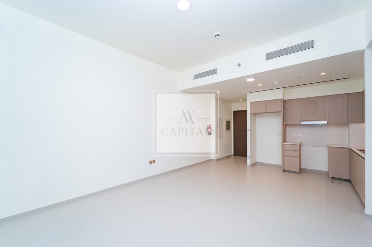 High Floor|Unfurnished|Sea View Burj Khalifa Views - 2