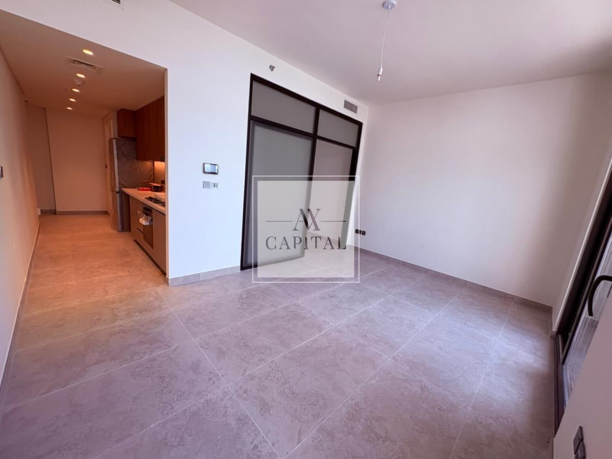 Brand new | Bright Flat | Ready to move - 3