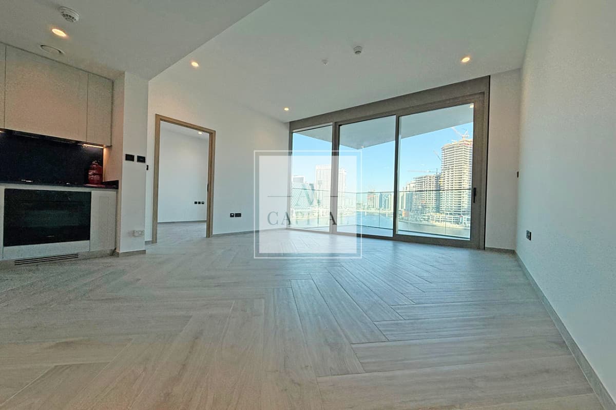 Peninsula | Vacant | Canal View | Move in Ready - 2