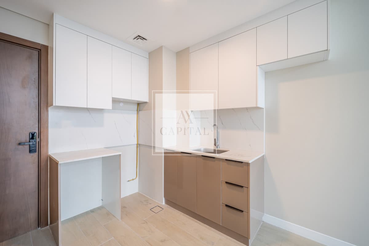 Motivated Seller |  Water View | Ready To Move - 3