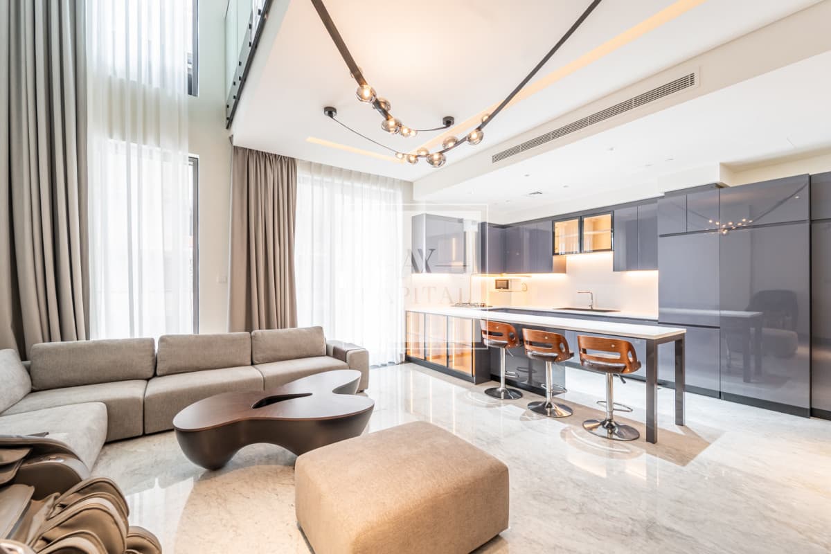 Spacious Layout | 1BR Duplex | Luxury Amenities - 2