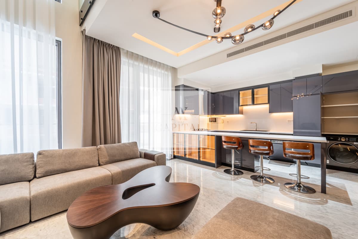 Spacious Layout | 1BR Duplex | Luxury Amenities - 1