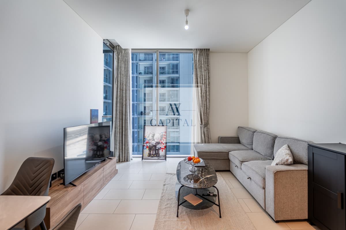 Furnished | Pool View | Bright Layout - 2