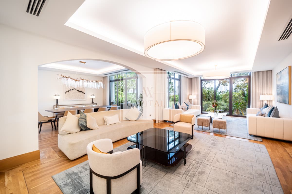 Renovated | Lift | Pool | Designed | Sea View - 1