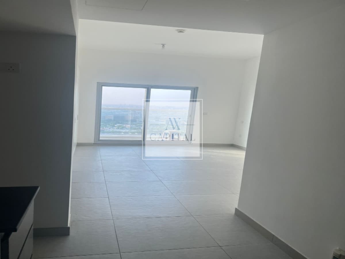 Smart Choice | Bright & Spacious | Well Priced - 3