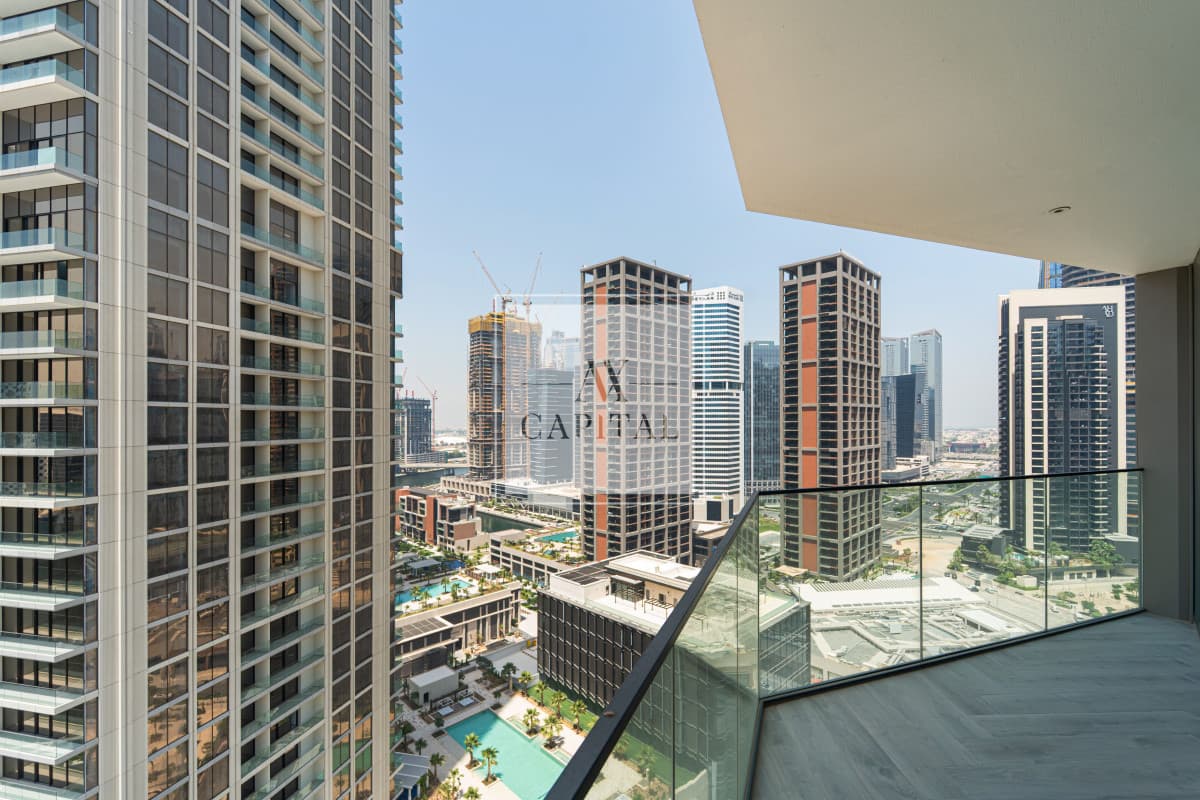 Canal view |  Brand new  | Spacious - 2