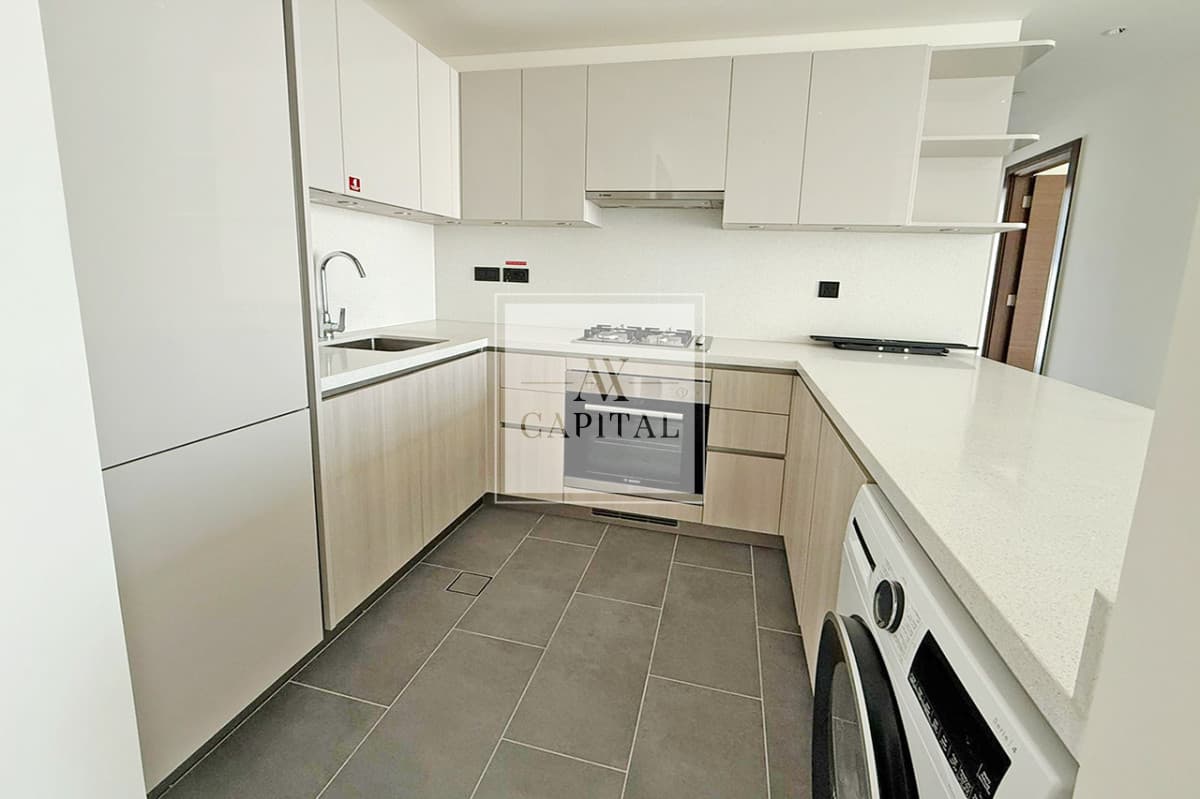 Crest Sobha Hartland | 2BR | Spacious | Vacant - 3