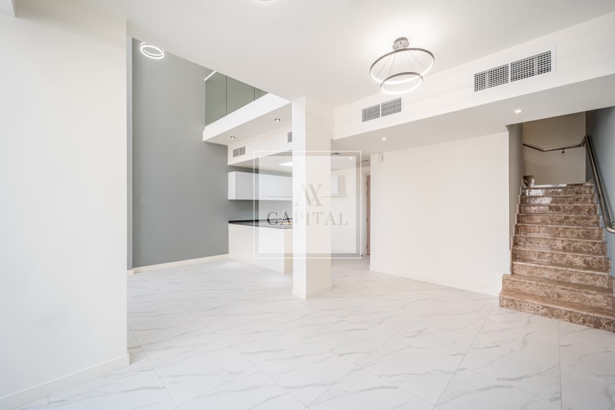 Close to Entrance | Unfurnished | Single Row - 2