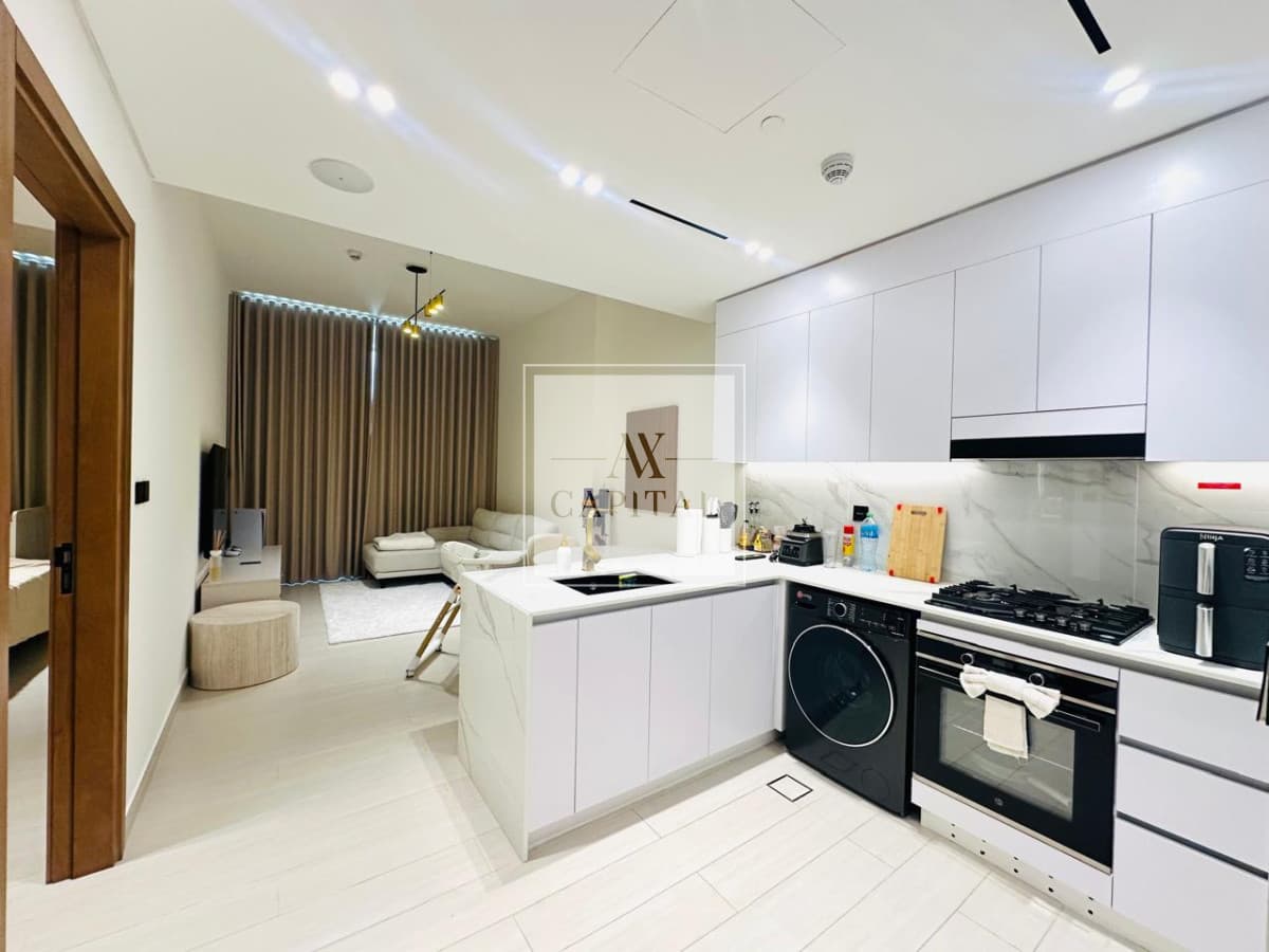 FURNISHED | READY TO MOVE | HIGHER FLOOR - 2