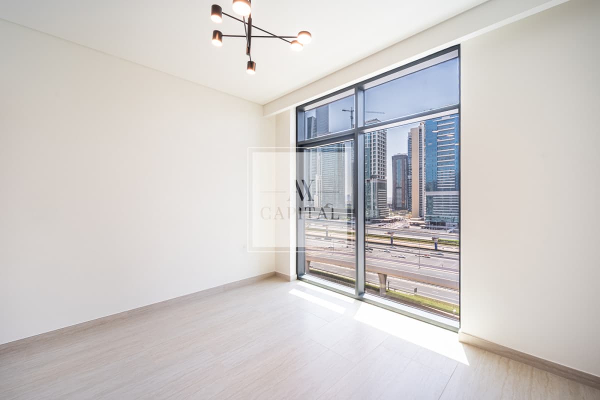 Unfurnished | Modern building | Prime location - 3