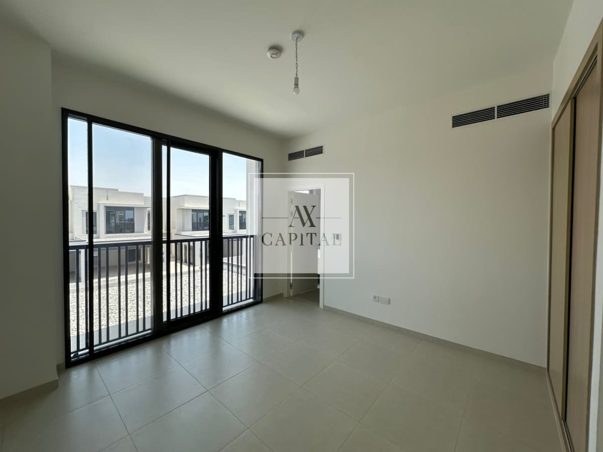 Close To The Pool | 3Bed + Maid | Brand New - 2