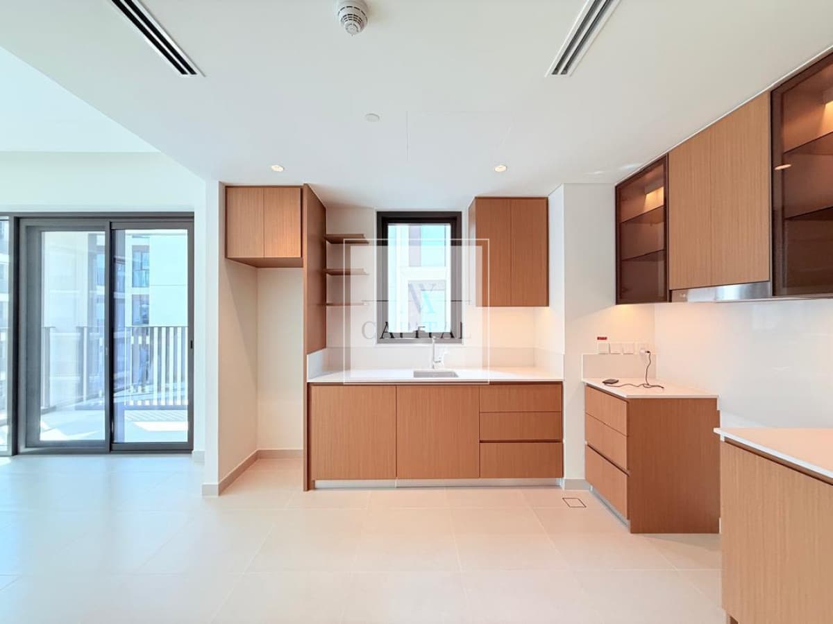 Rent | Pool View | Higher Floor | Balcony | Vacant - 2
