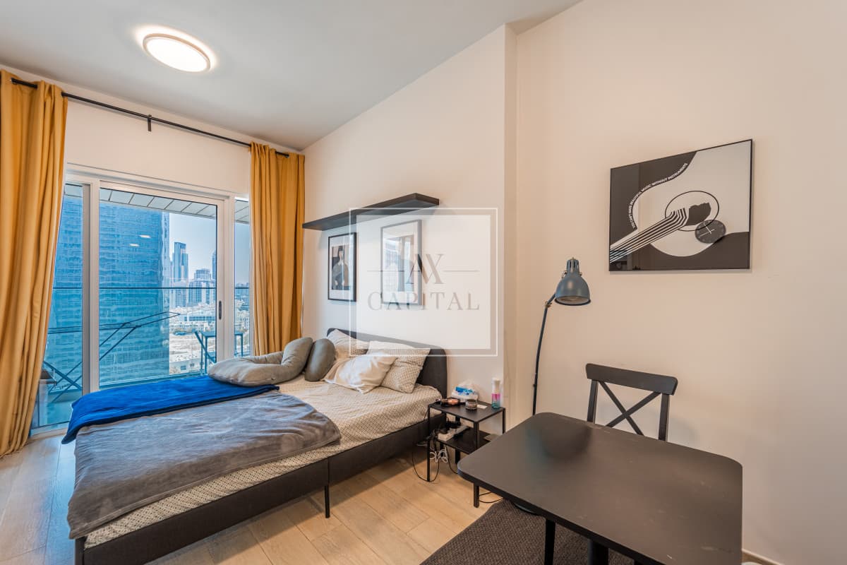 Prime Location | 12 cheques | Stunning View - 3