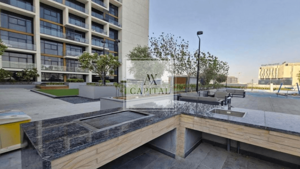 High floor l Close to Park l Furnished l Vacant - 2