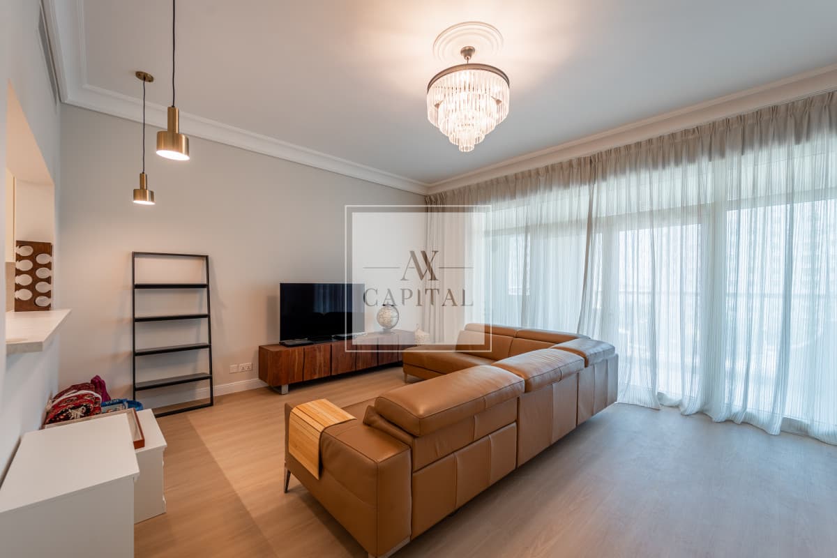 Mid Floor | Spacious Layout | Vacant - 2