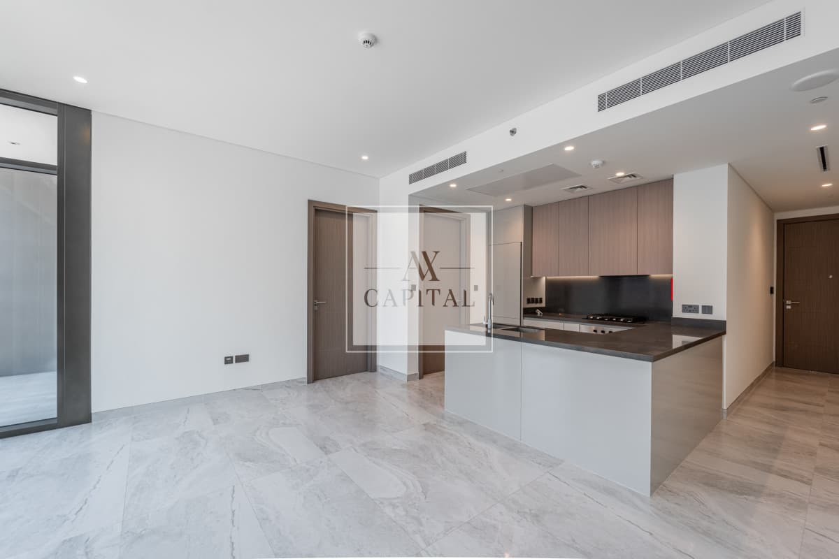 Burj view | unfurnished | high floor - 2