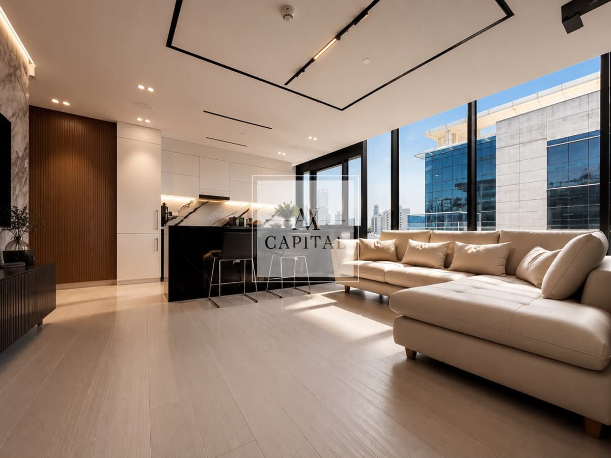Spacious | Vacant | Canal View | Balcony - 1