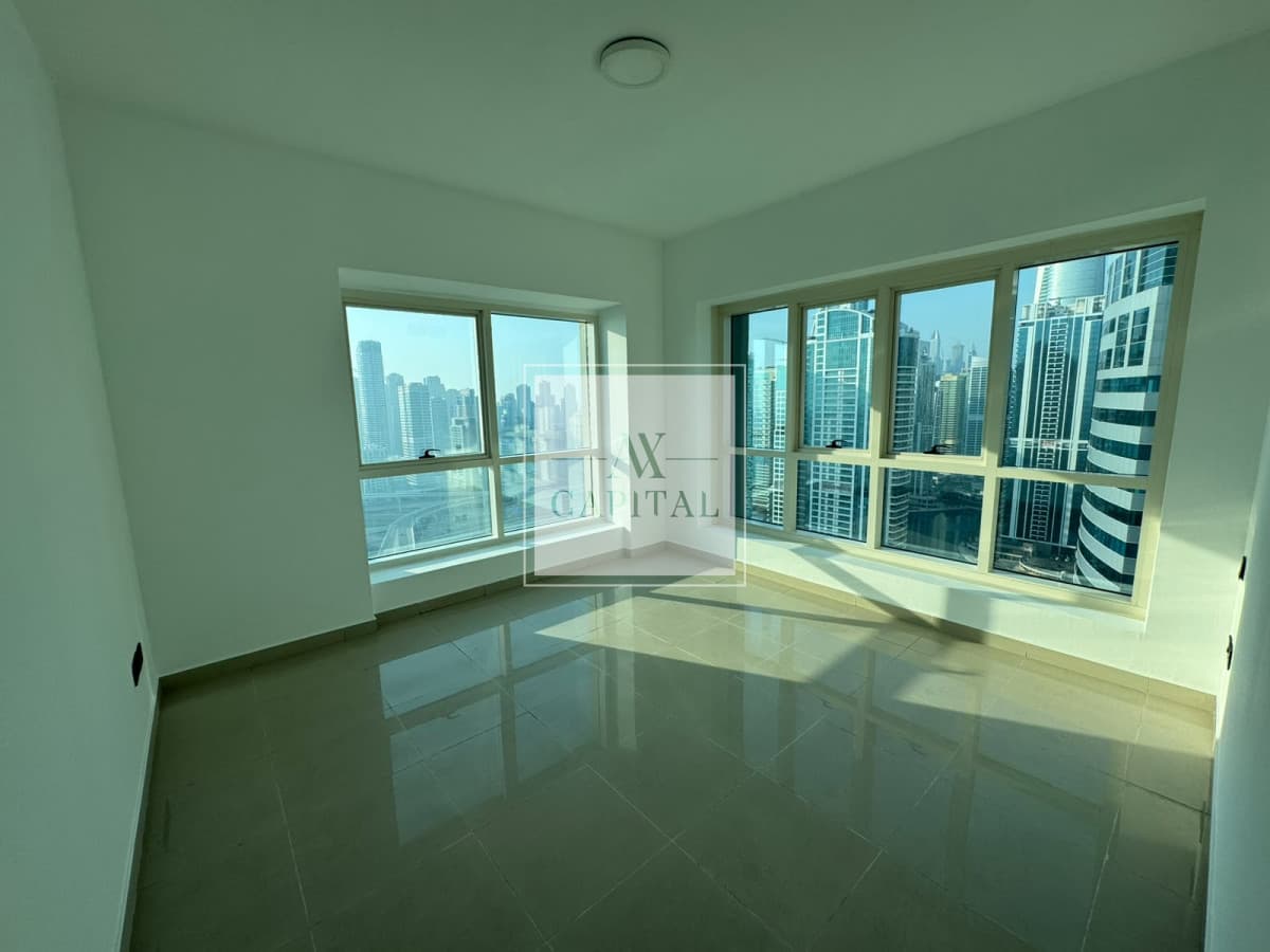Family Apartment | Huge Layout | Ready to move - 3